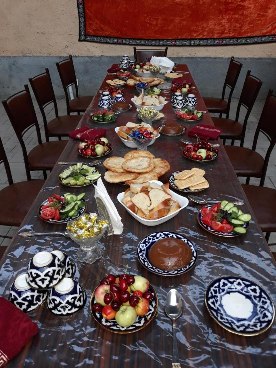 Hello Hostel Samarkand Buitenkant foto